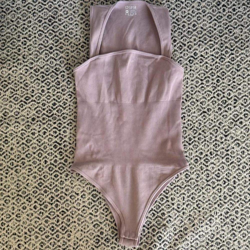 Women's Pink Ribbed Tank Top - Picture 2 of 3